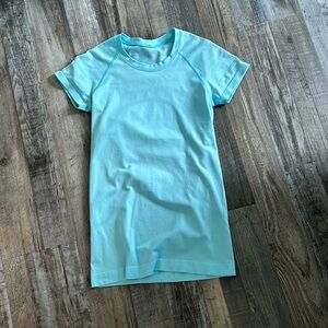 Lululemon swiftly tech